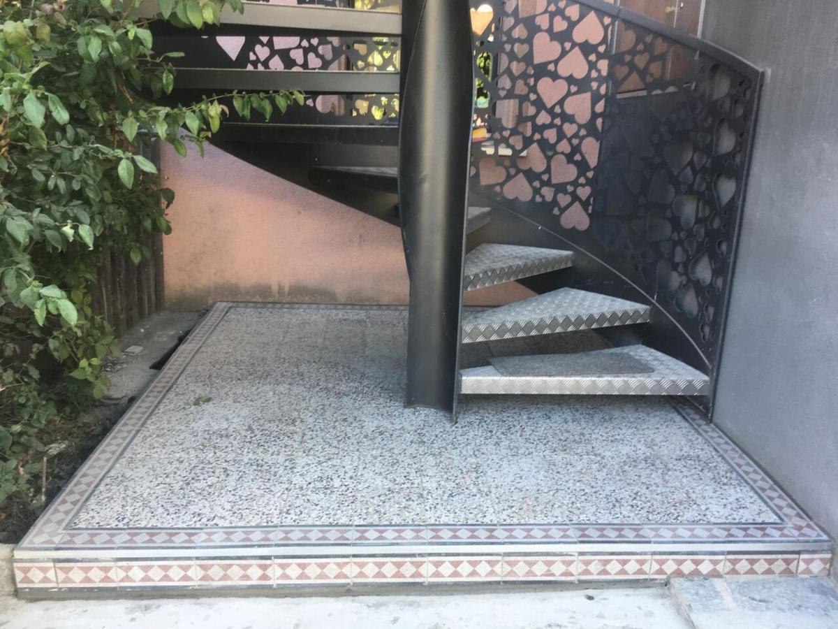 Le Manoir De Champlan Bed & Breakfast Grimisuat Dış mekan fotoğraf